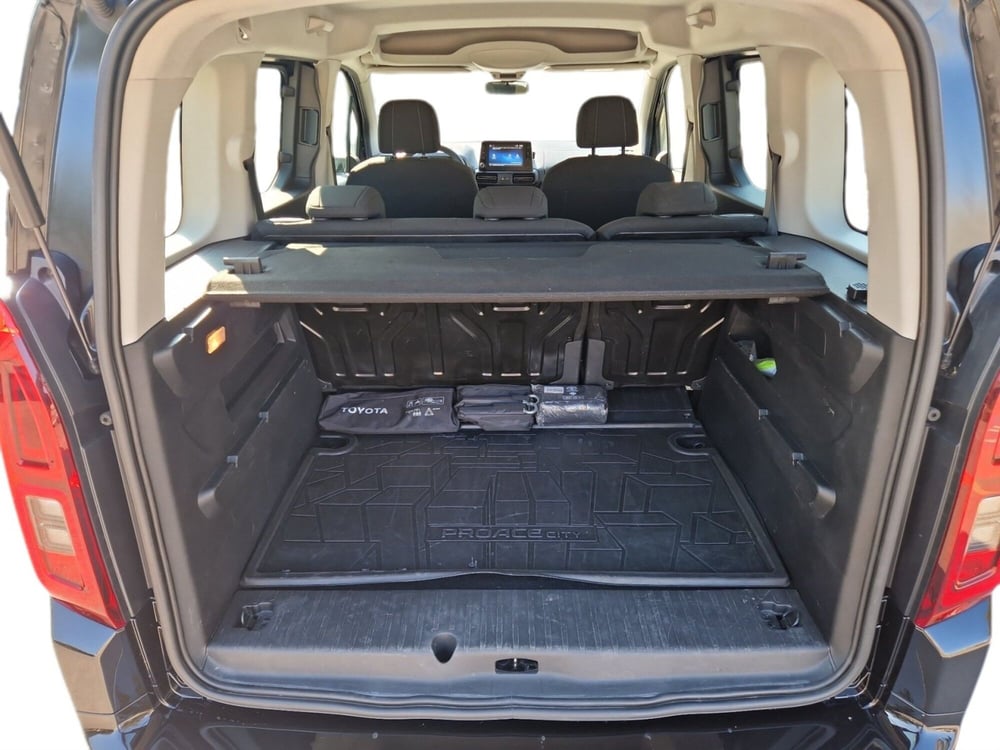 Toyota Proace City Verso usata a Siena (10)