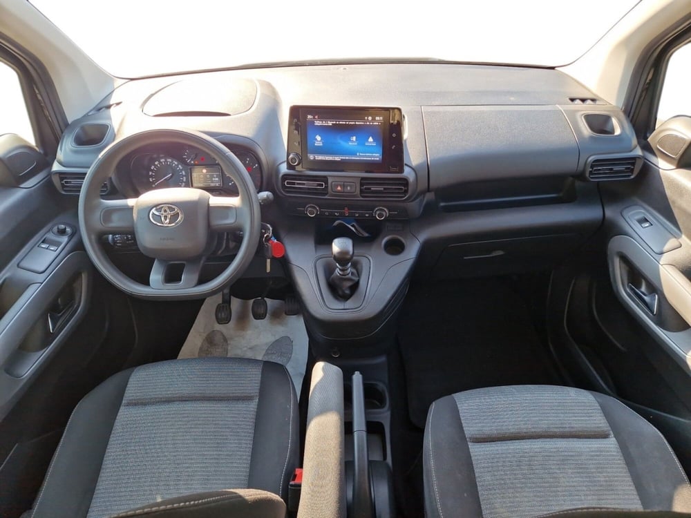 Toyota Proace City Verso usata a Siena (13)