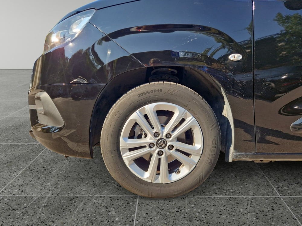 Toyota Proace City Verso usata a Siena (9)