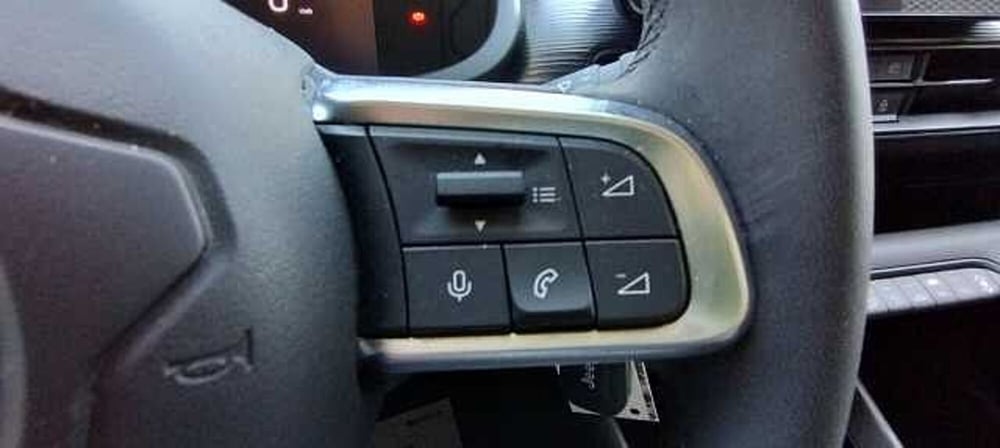 Jeep Avenger usata a Viterbo (13)