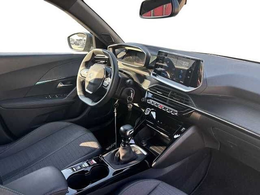Peugeot 2008 usata a Napoli (12)