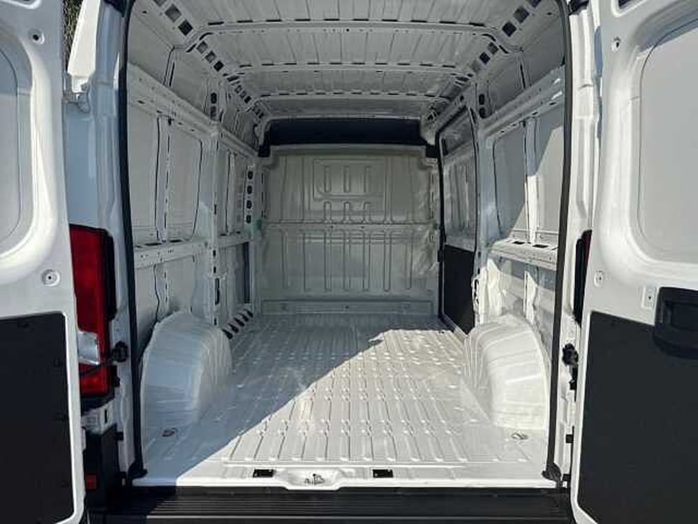 Peugeot Boxer Furgone nuova a Napoli (11)