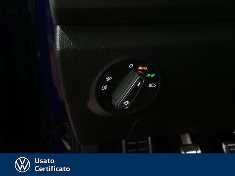 Volkswagen T-Roc nuova a Vicenza (16)