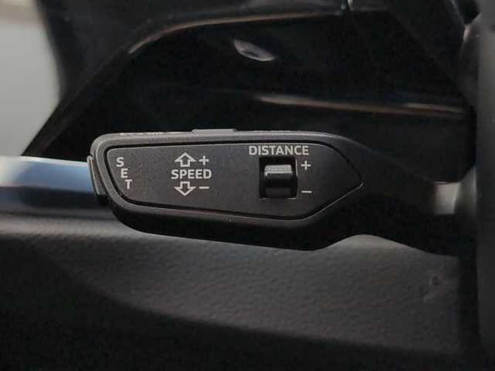 Audi Q3 Sportback usata a Varese (12)