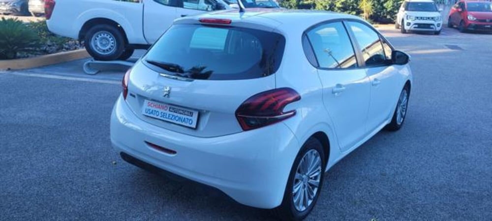 Peugeot 208 usata a Napoli (4)