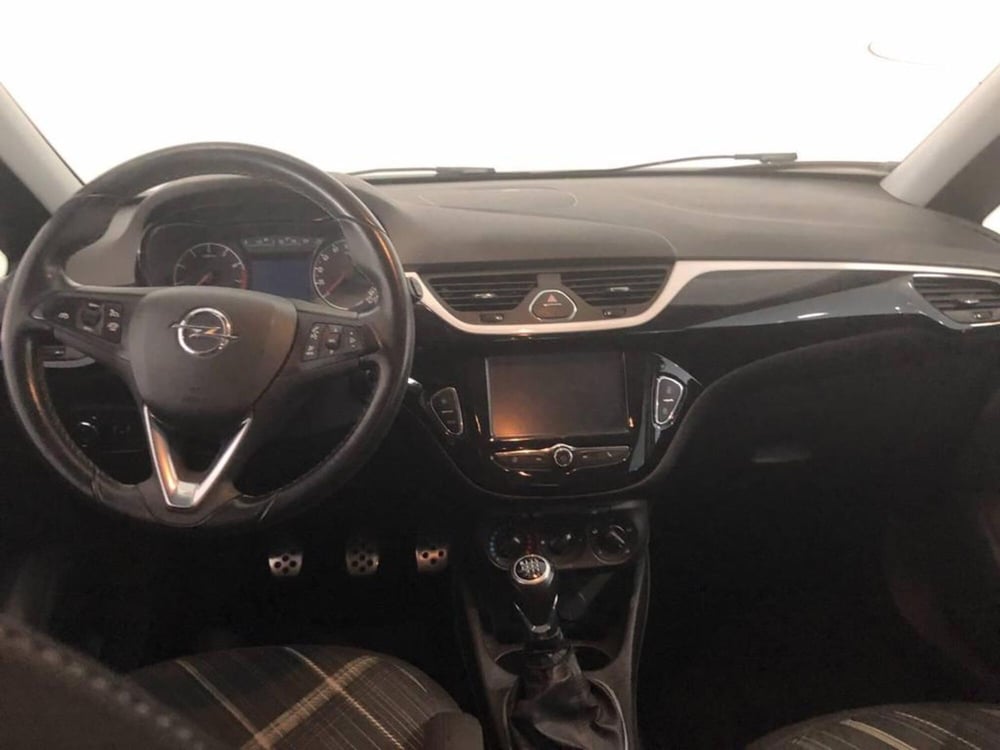 Opel Corsa usata a Torino (13)