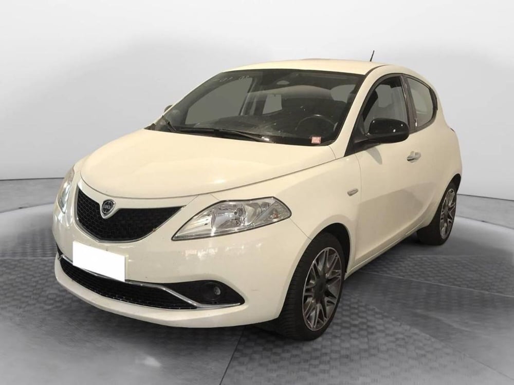 Lancia Ypsilon usata a Torino