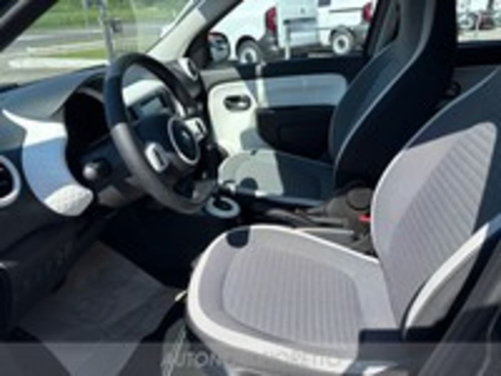 Renault Twingo usata a Udine (7)