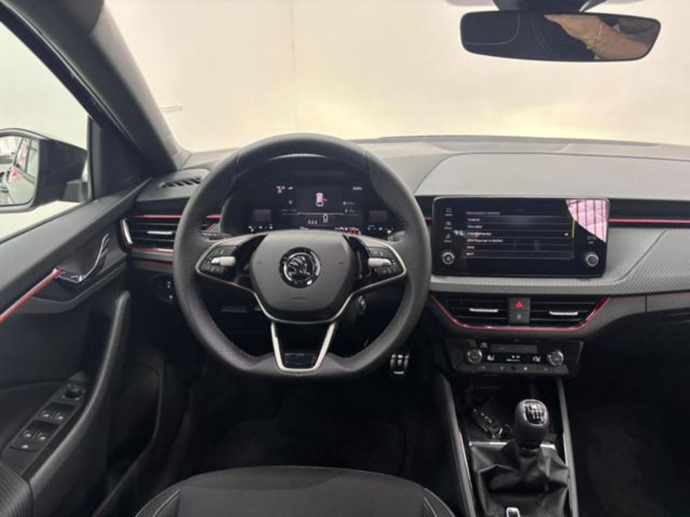 Skoda Scala nuova a Como (12)