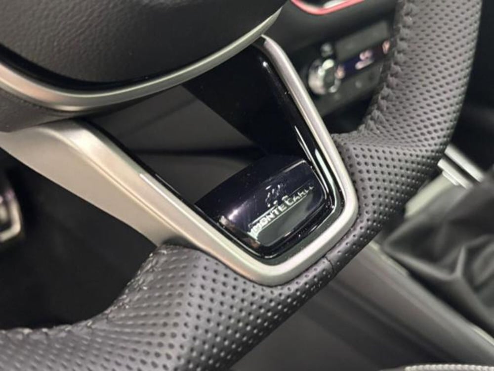 Skoda Scala nuova a Como (13)