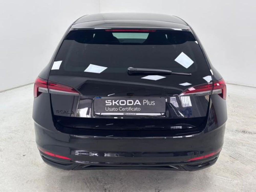Skoda Scala nuova a Como (8)