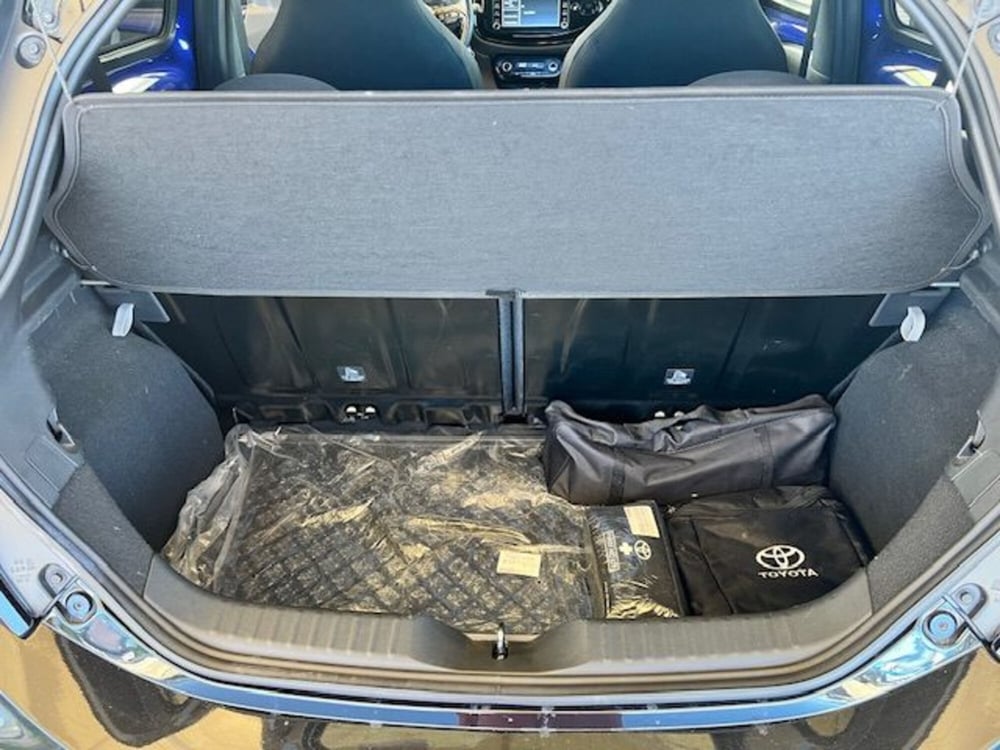 Toyota Aygo X usata a Roma (9)