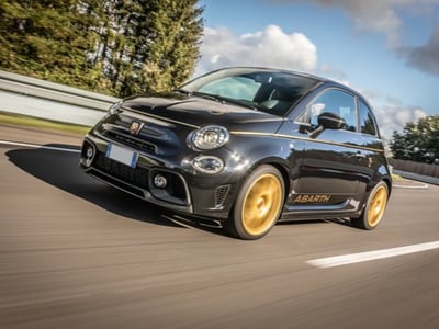 Abarth 595 595 1.4 Turbo T-Jet 165 CV Scorpioneoro del 2021 usata a Boves