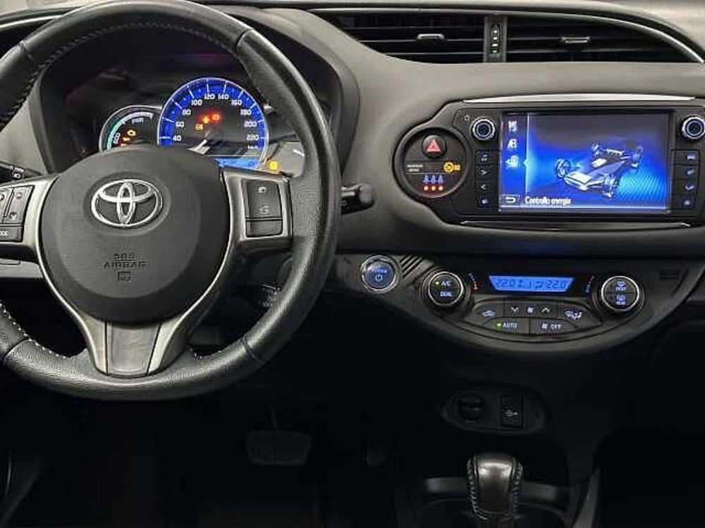 Toyota Yaris usata a Macerata (12)