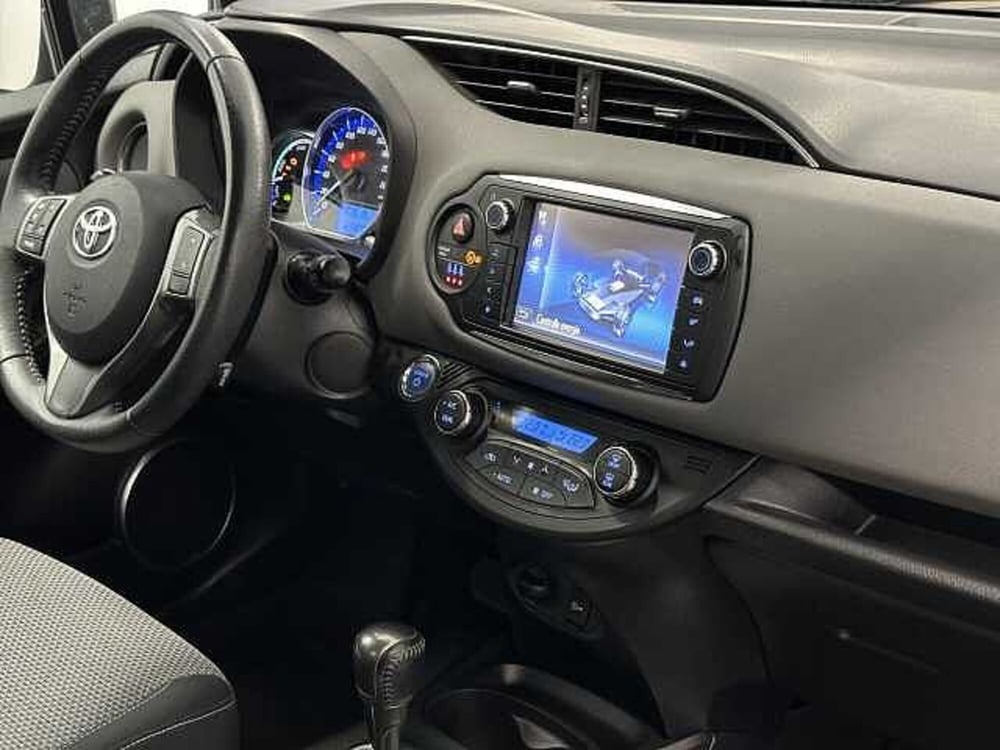 Toyota Yaris usata a Macerata (19)