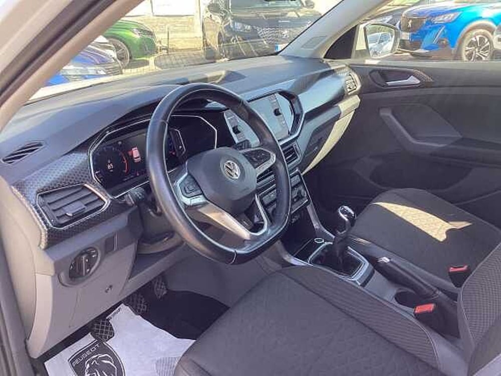 Volkswagen T-Cross usata a Roma (11)