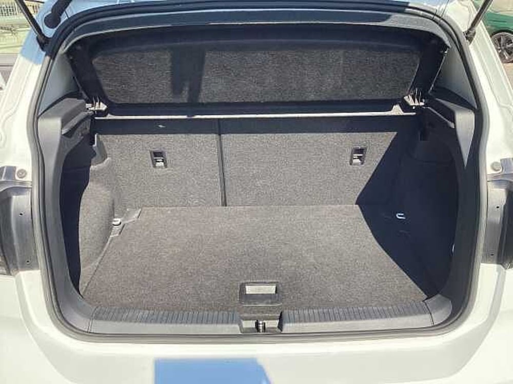 Volkswagen T-Cross usata a Roma (5)
