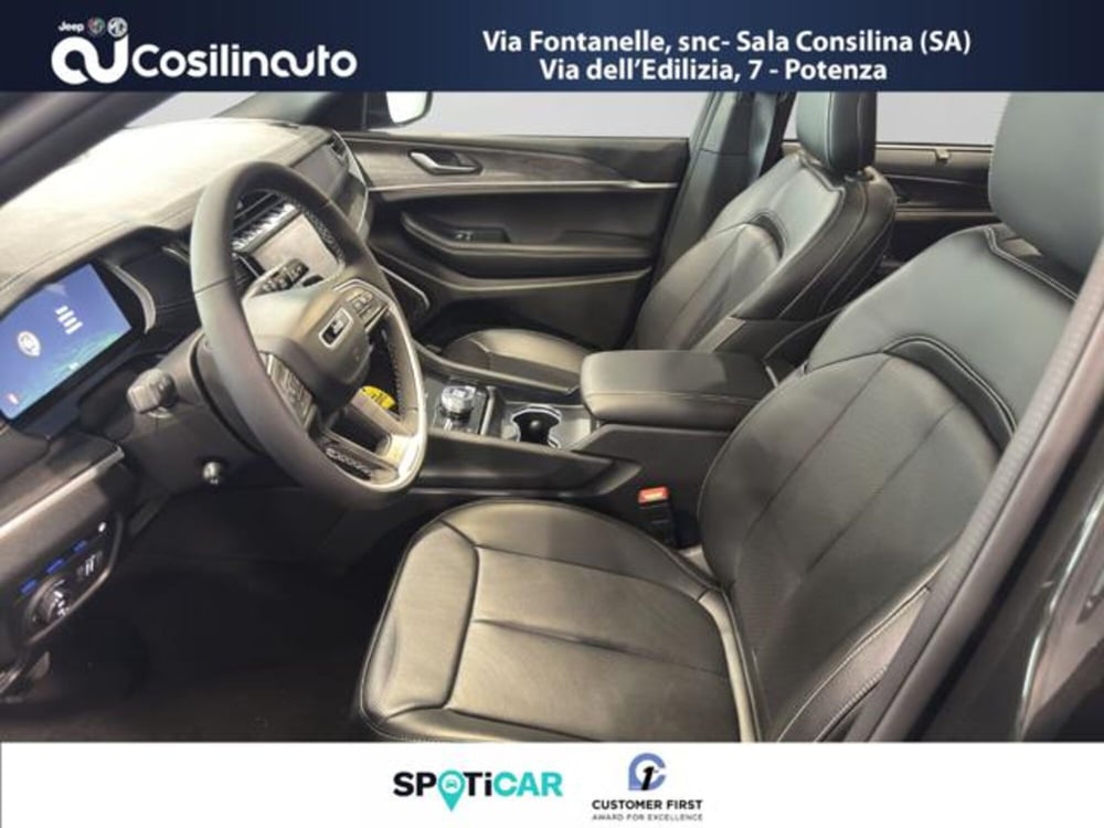 Jeep Grand Cherokee nuova a Salerno (9)