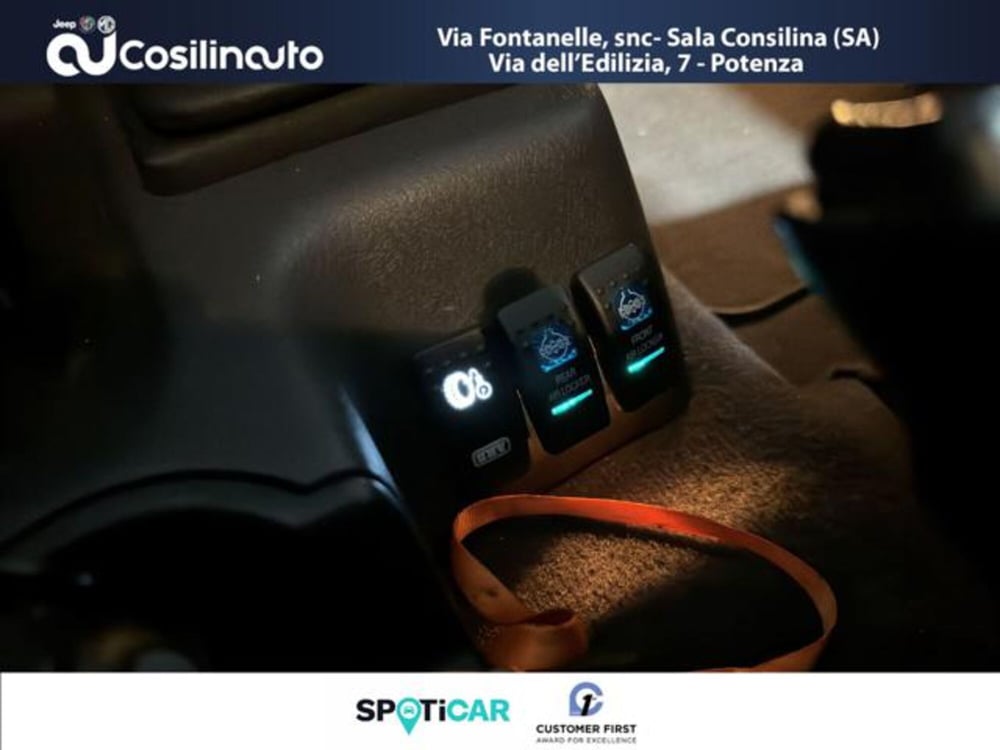 Jeep Wrangler usata a Salerno (14)