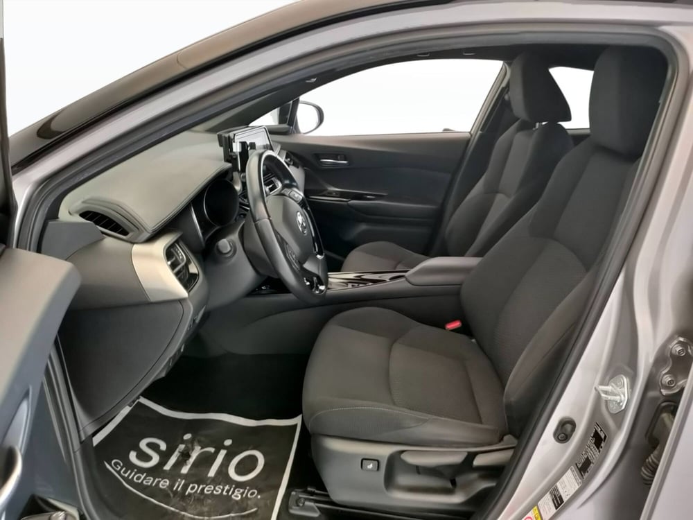 Toyota Toyota C-HR usata a Ascoli Piceno (12)