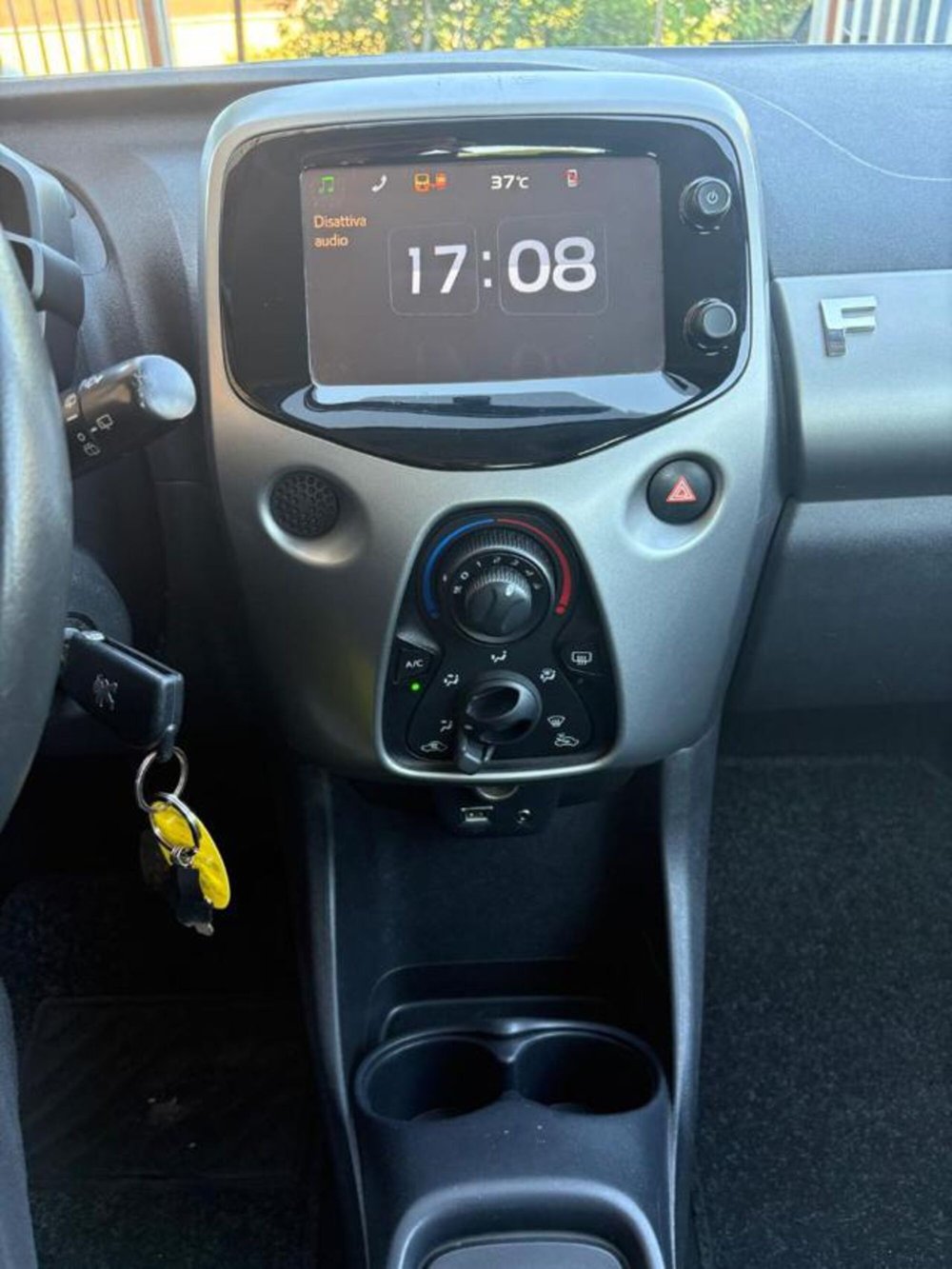 Peugeot 108 usata a Roma (17)