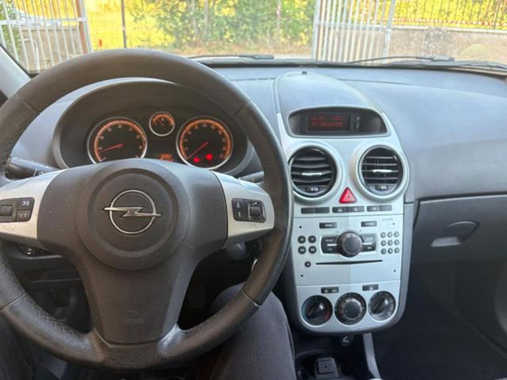 Opel Corsa usata a Roma (11)