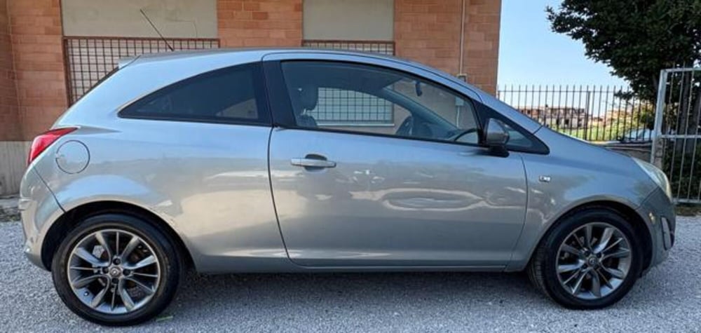 Opel Corsa usata a Roma (7)