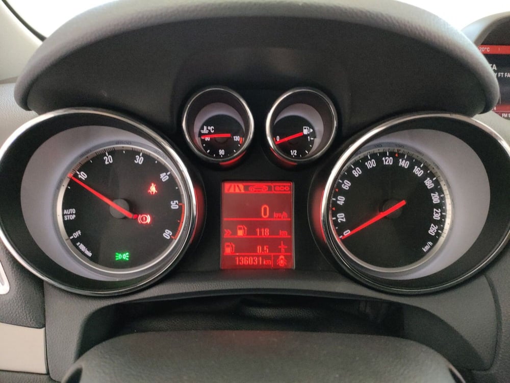 Opel Mokka usata a L'Aquila (18)