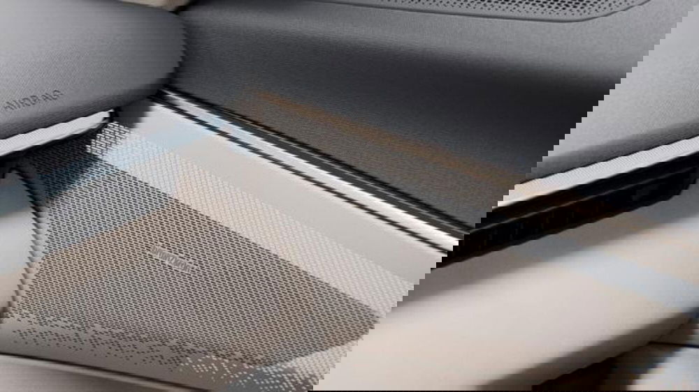 Lynk & Co 08 nuova a Firenze (15)