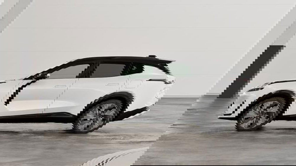 Lynk & Co 08 nuova a Firenze (2)