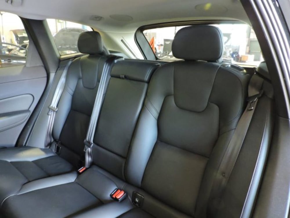 Volvo XC60 usata a Firenze (18)
