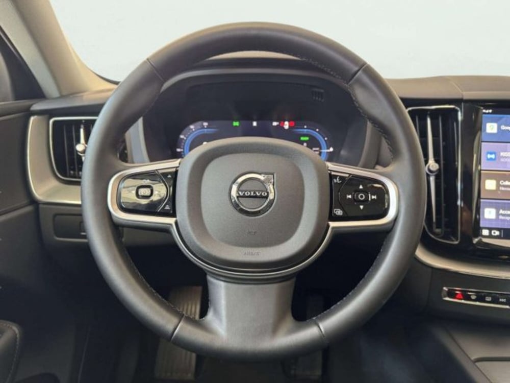 Volvo XC60 usata a Firenze (16)