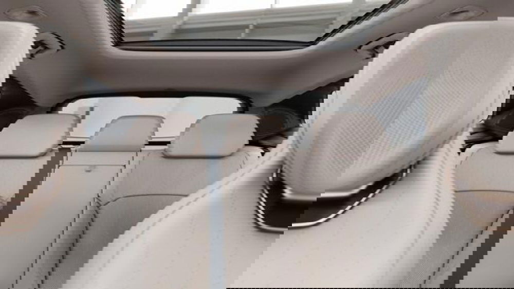 Lynk & Co 08 nuova a Firenze (18)