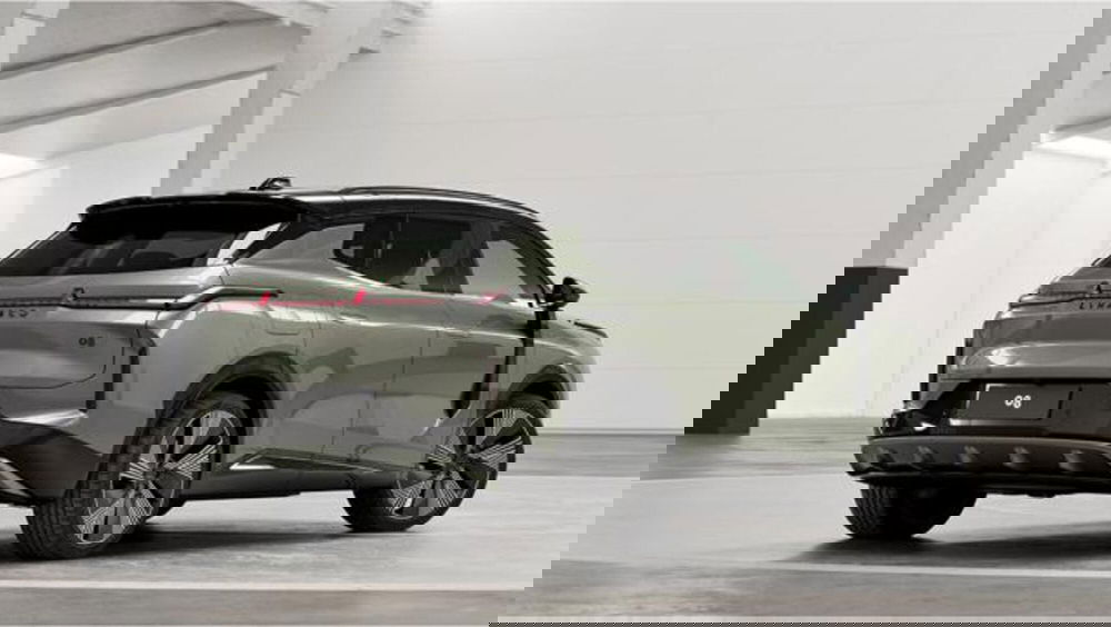 Lynk & Co 08 nuova a Firenze (2)