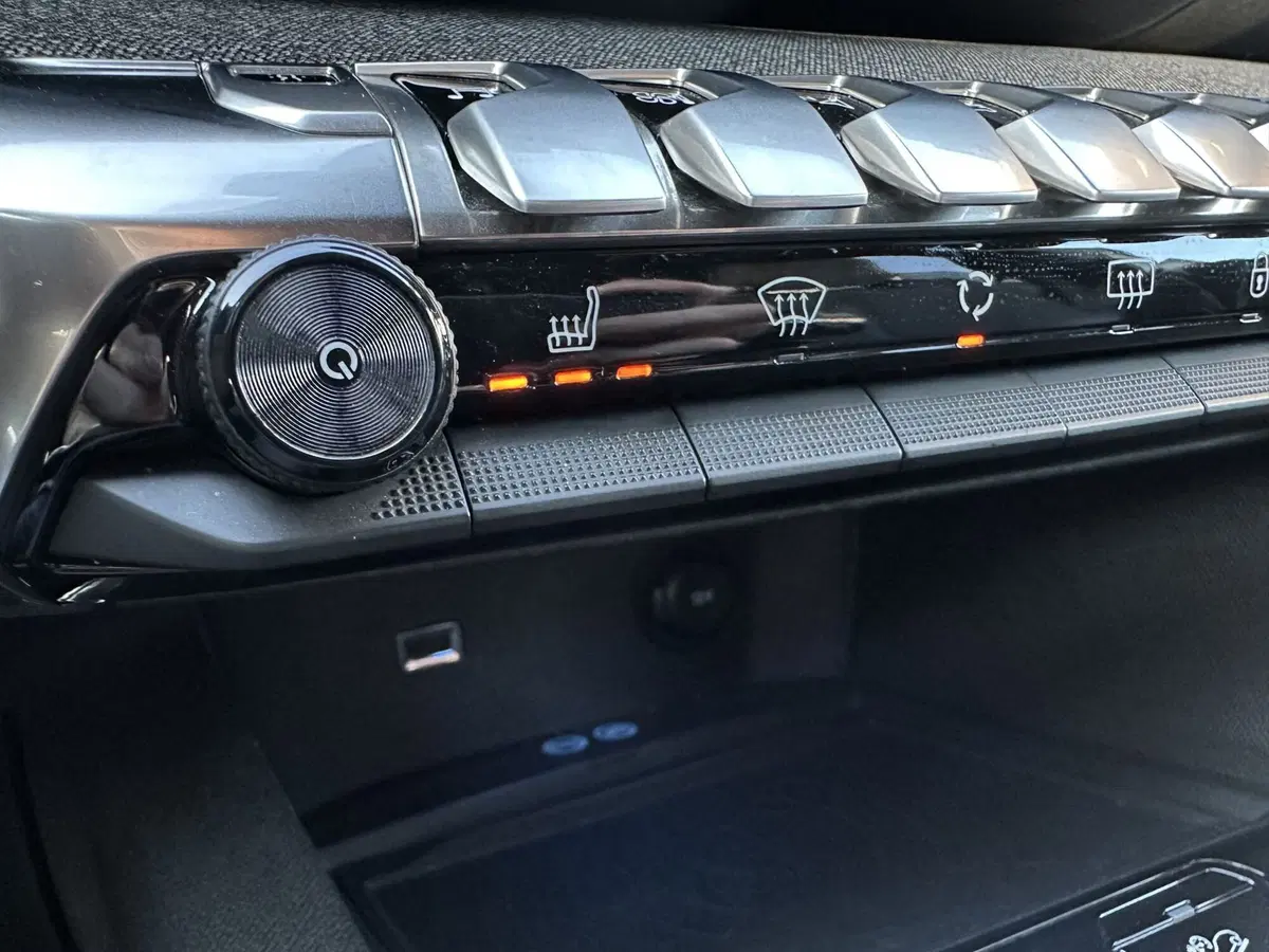 Peugeot 5008 usata a Reggio Emilia (19)