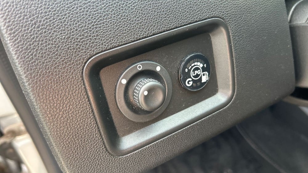 Dacia Duster usata a Parma (20)