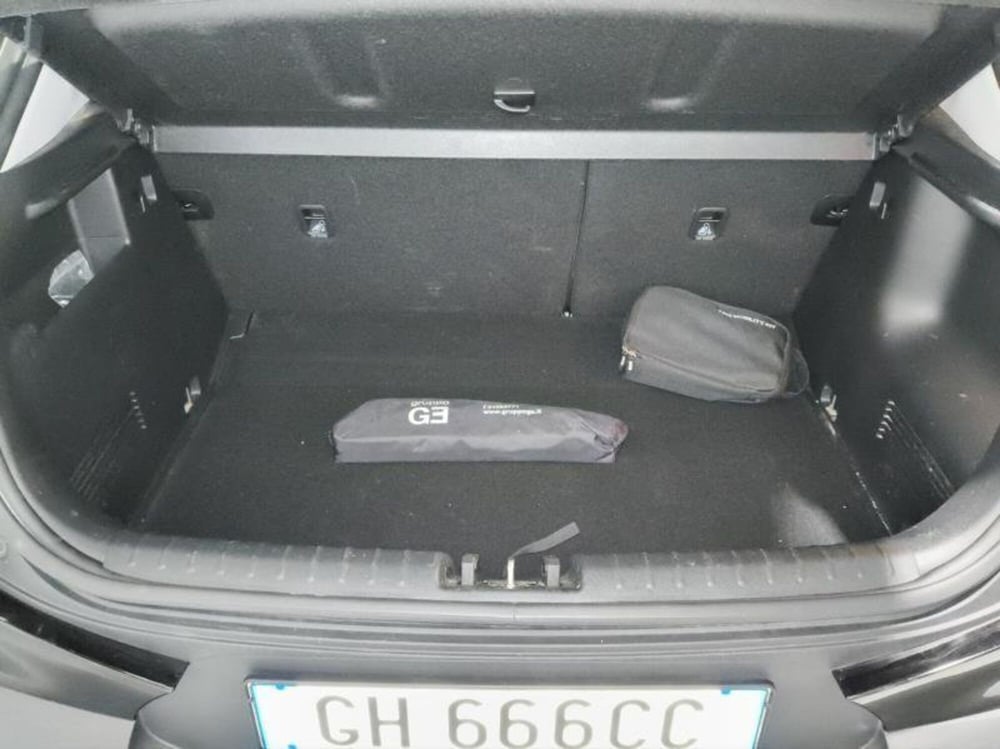 Kia Stonic usata a Genova (17)