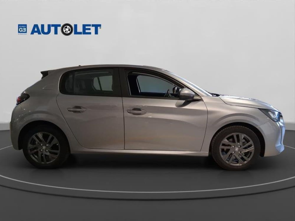 Peugeot 208 usata a Genova (4)