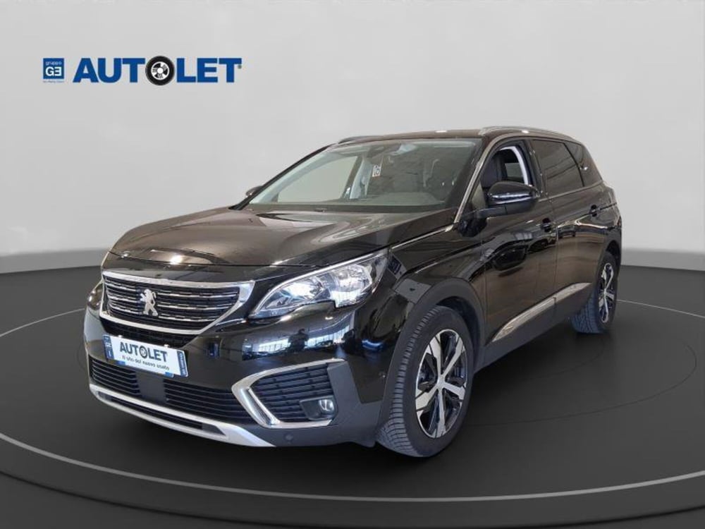 Peugeot 5008 usata a Genova