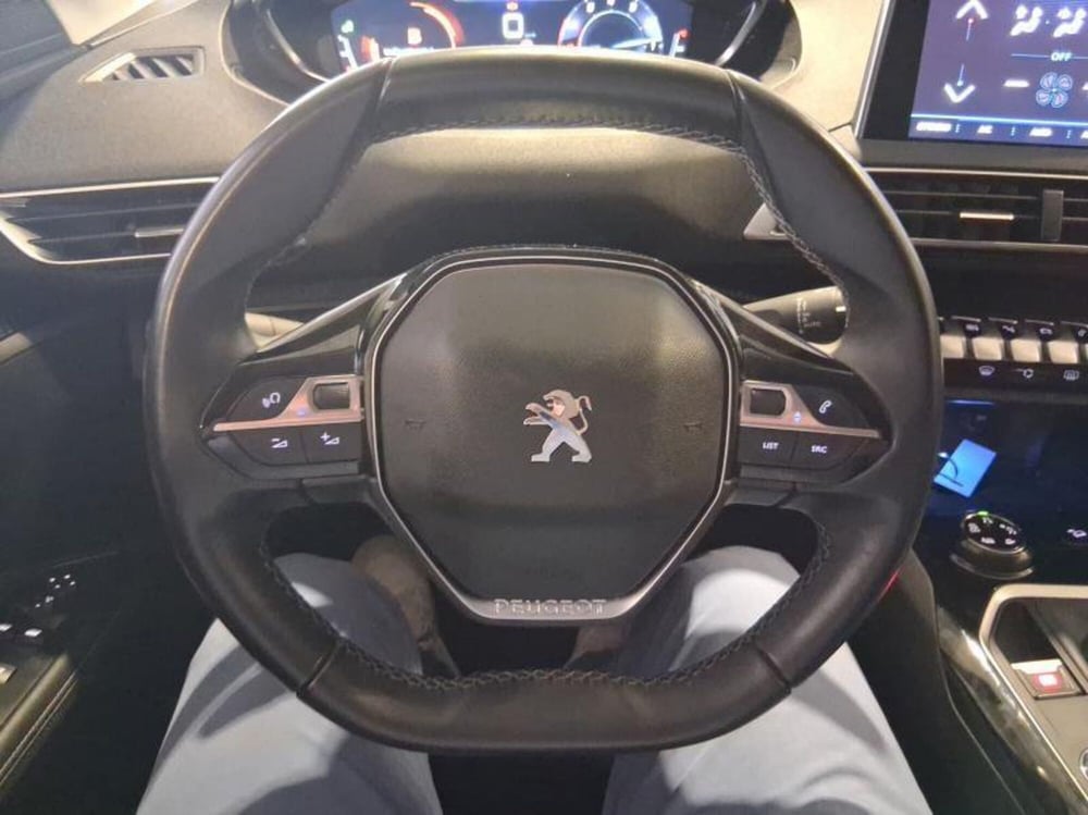 Peugeot 5008 usata a Genova (14)
