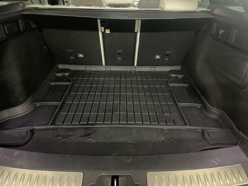 Land Rover Range Rover Velar usata a Macerata (7)