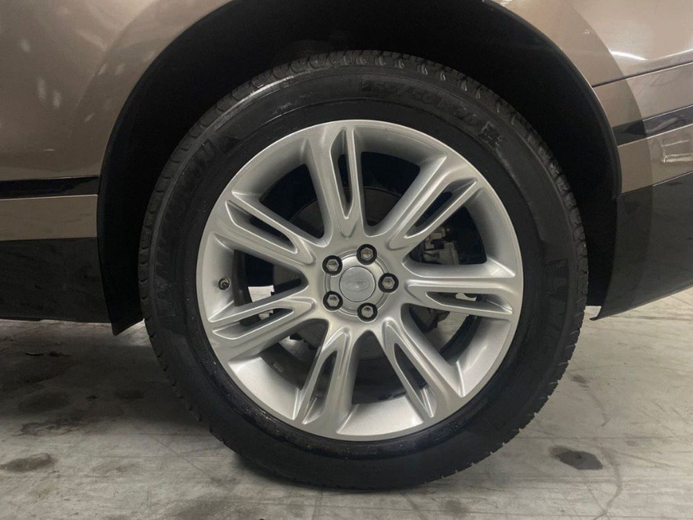 Land Rover Range Rover Velar usata a Macerata (8)