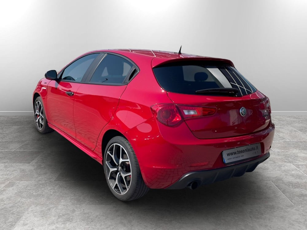 Alfa Romeo Giulietta usata a Siena (5)