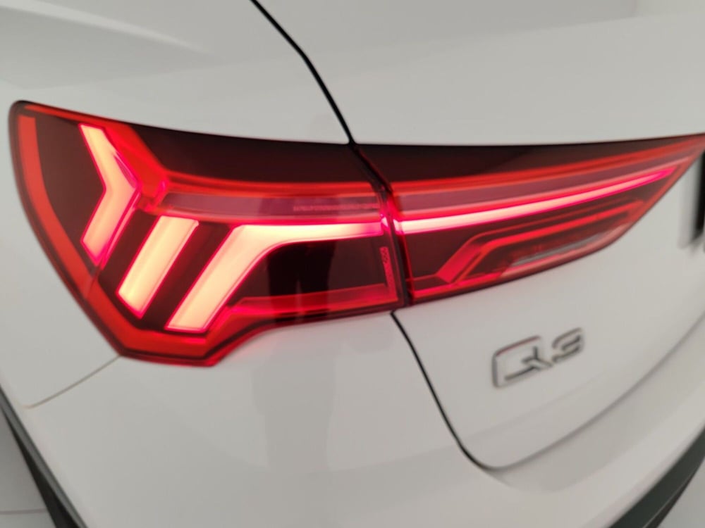 Audi Q3 usata a Massa-Carrara (16)