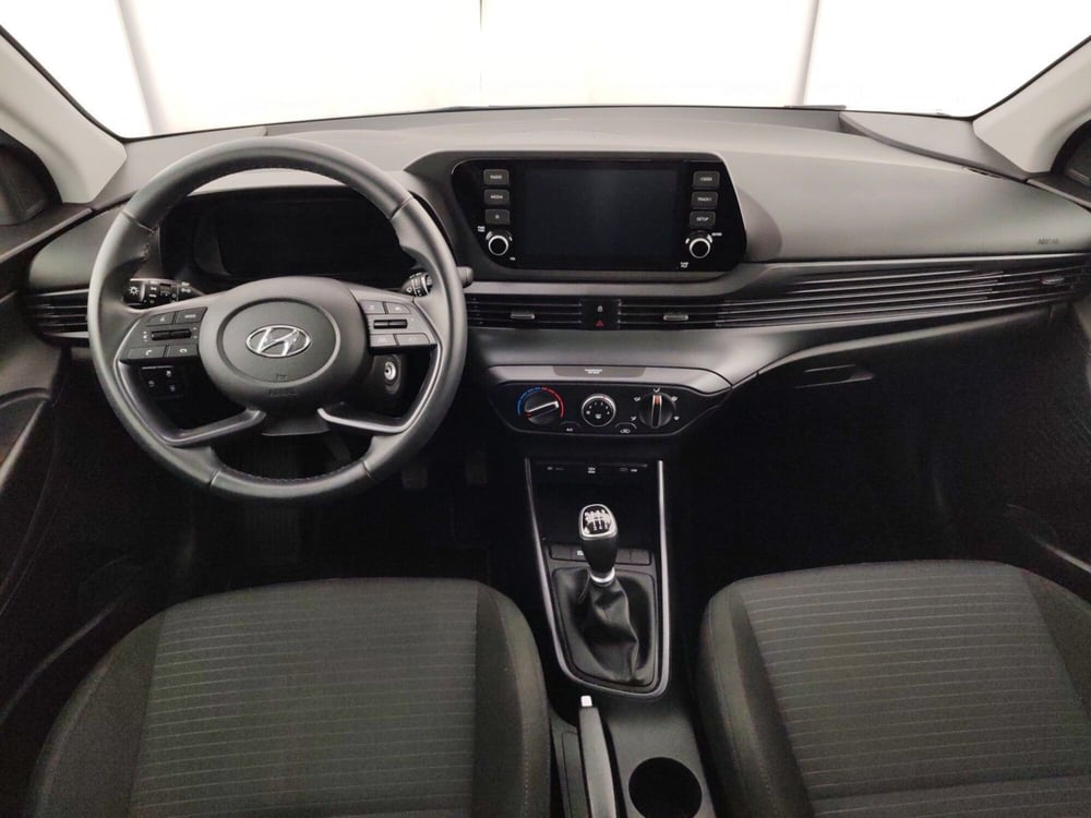 Hyundai i20 usata a Massa-Carrara (12)