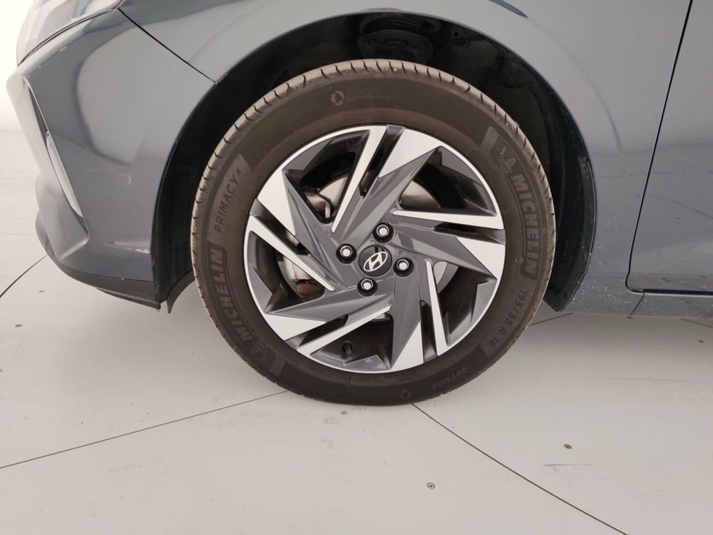 Hyundai i20 usata a Massa-Carrara (9)