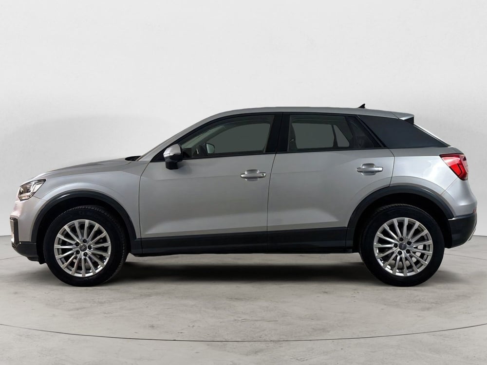 Audi Q2 usata a Napoli (5)