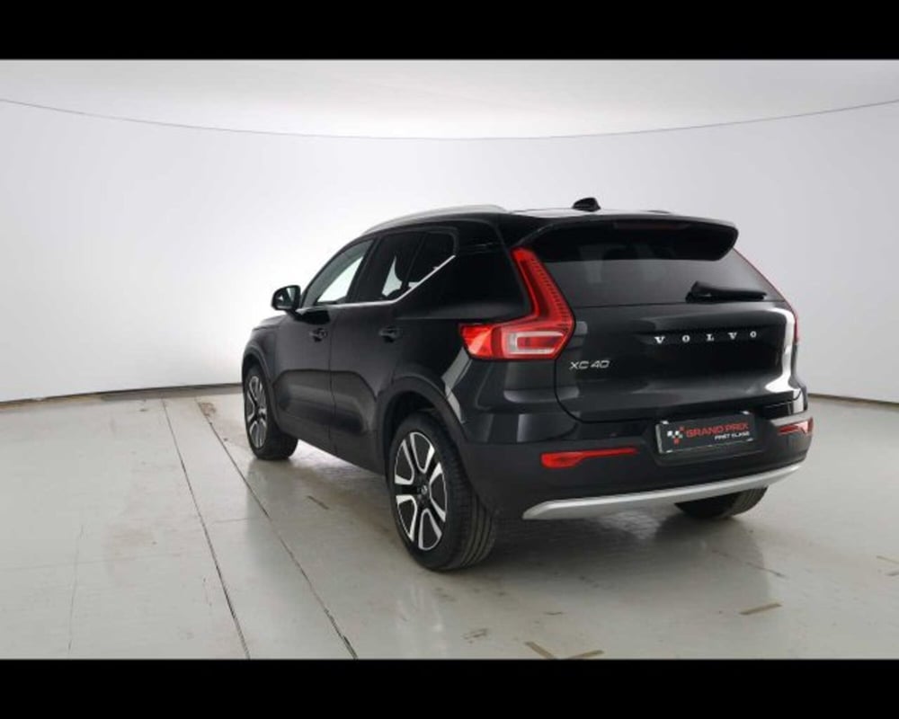 Volvo XC40 usata a Bologna (7)