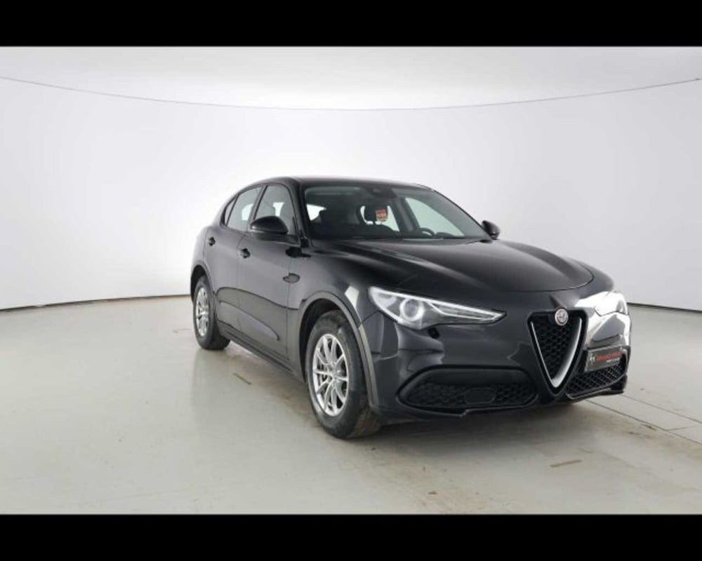 Alfa Romeo Stelvio usata a Bologna (3)