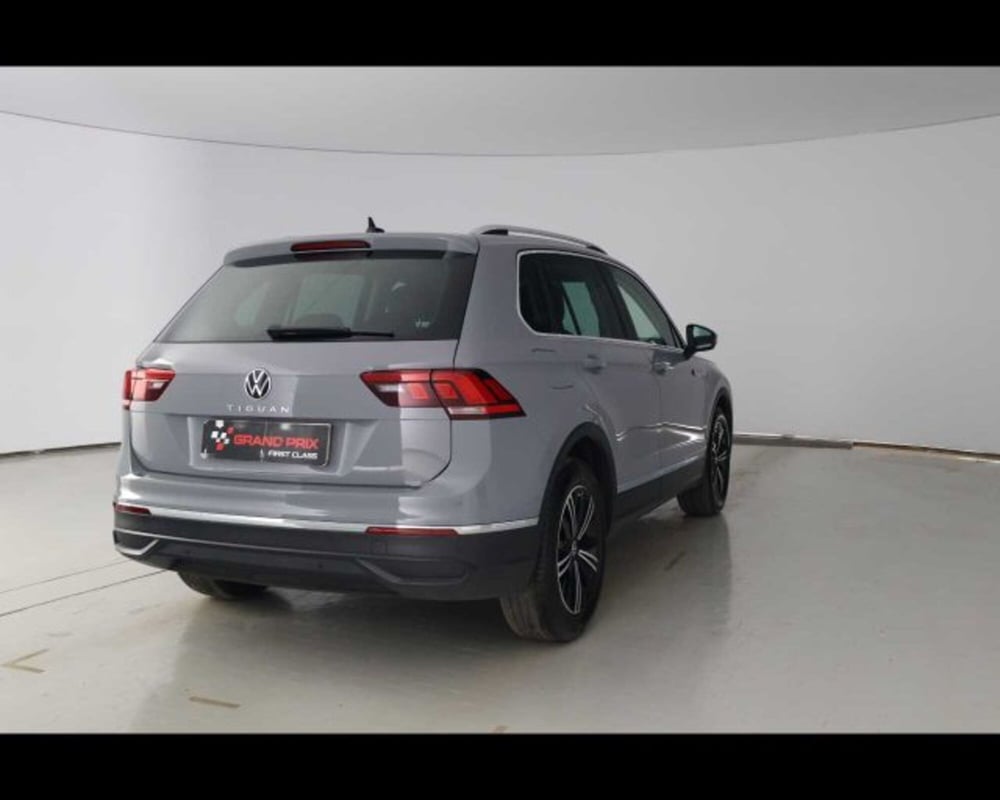 Volkswagen Tiguan usata a Bologna (5)